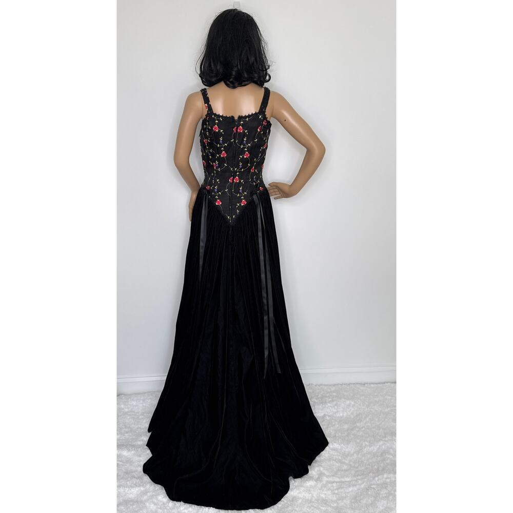 Late 80s Jeannie Nitro Gothic black velvet silk floral embroidered corset gown s - Picture 5 of 16